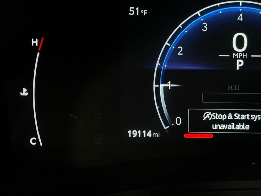 Used 2025 Toyota Grand Highlander AWD image 18