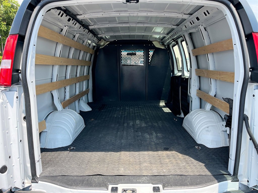 Used 2024 Chevrolet Express 2500 Work Van w/ Driver Convenience Package image 22