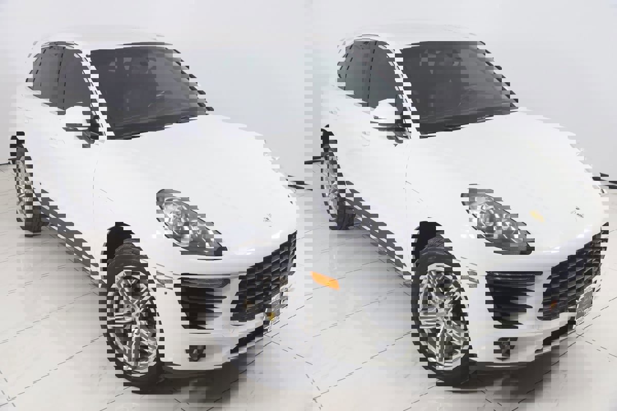 Used 2015 Porsche Macan S image 16