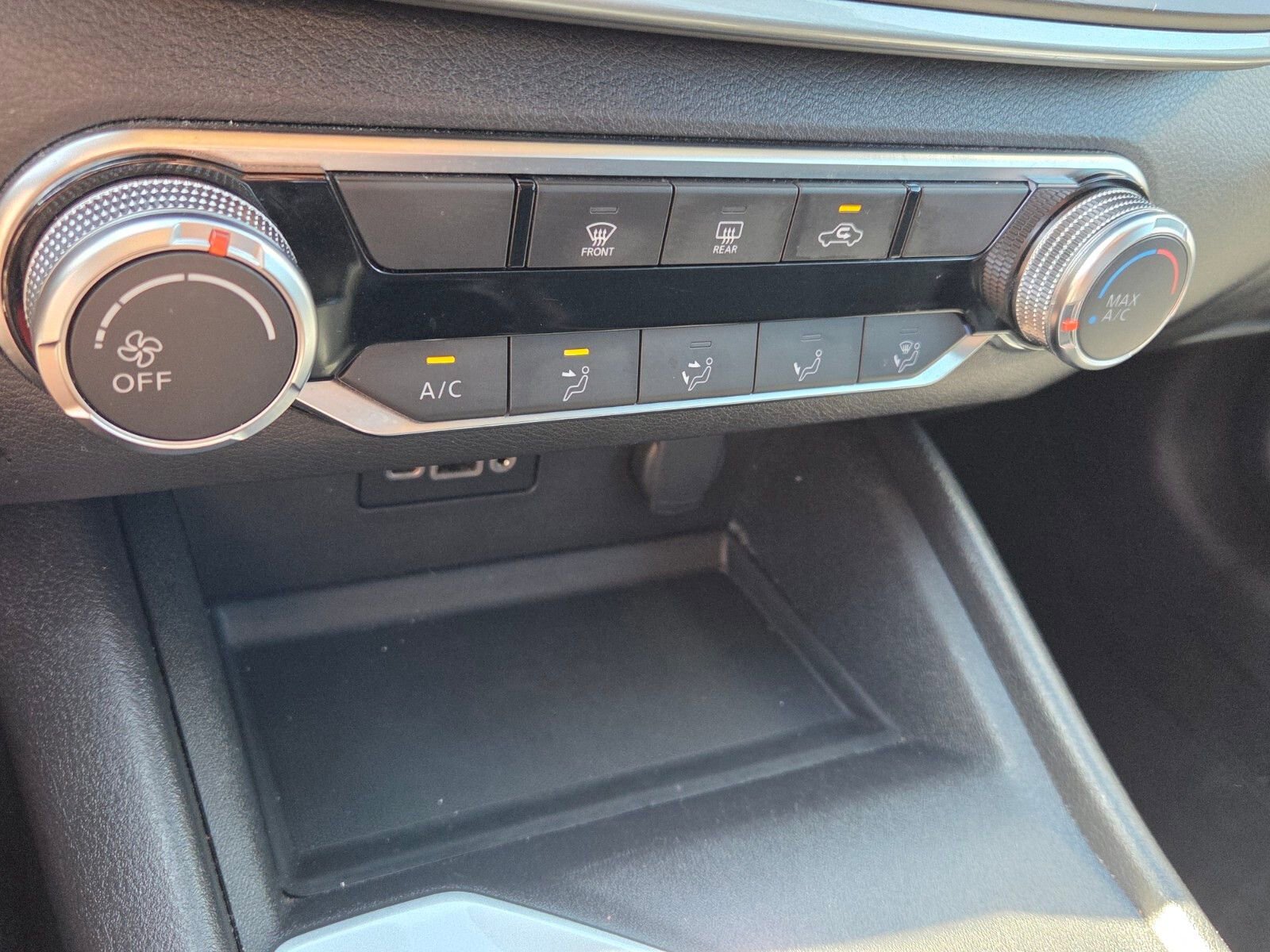 Used 2025 Nissan Altima 2.5 SV image 21