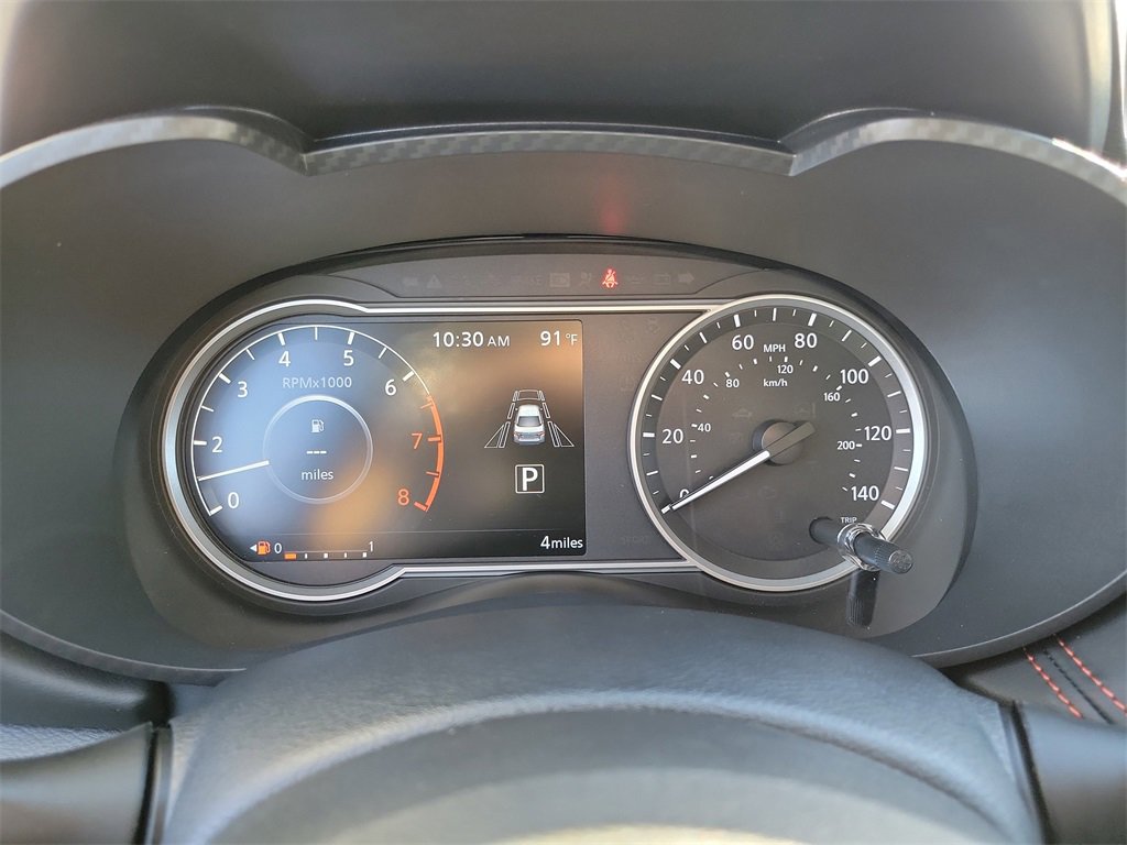 New 2025 Nissan Versa SR w/ Trunk Package image 7