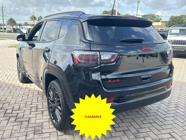 Used 2023 Jeep Compass Limited w/ Elite Group for (Red) Edition AWD/4WD image 8
