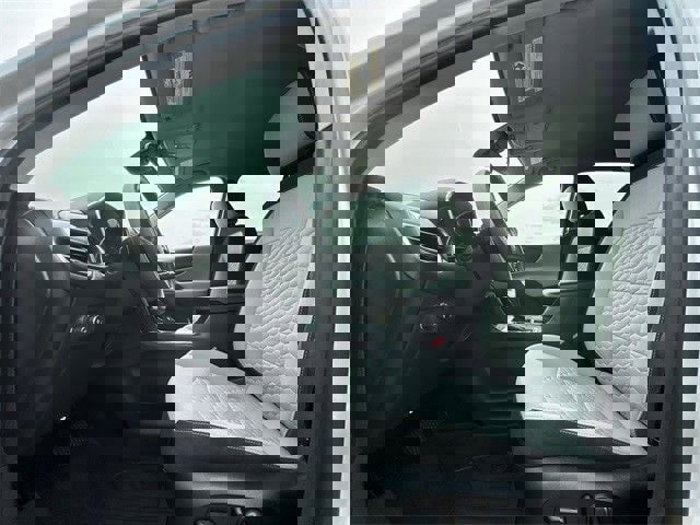 Used 2021 Chevrolet Equinox LT w/ LPO, Floor Liner Package image 11