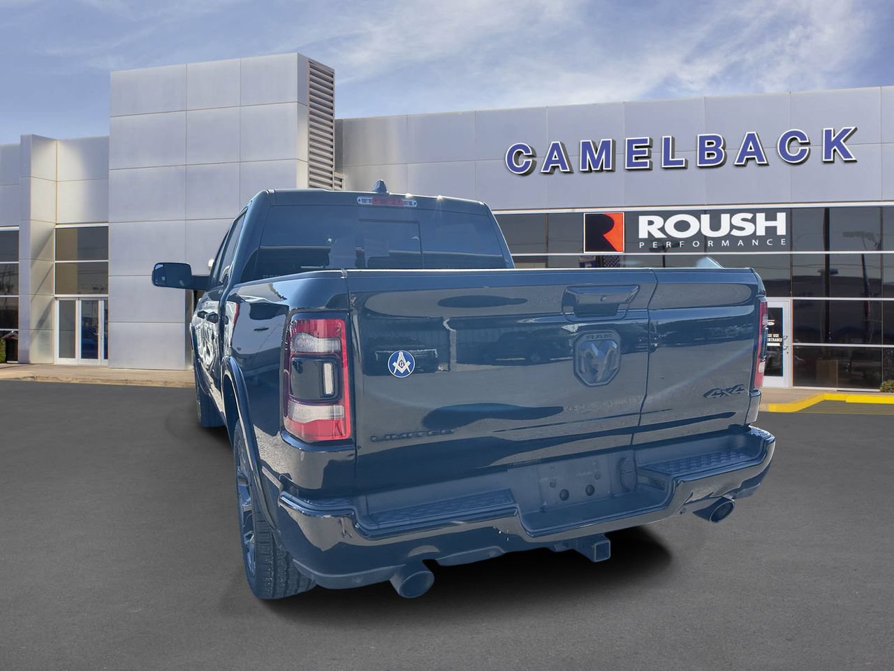 Used 2020 RAM 1500 Limited w/ Black Appearance Package AWD/4WD image 6