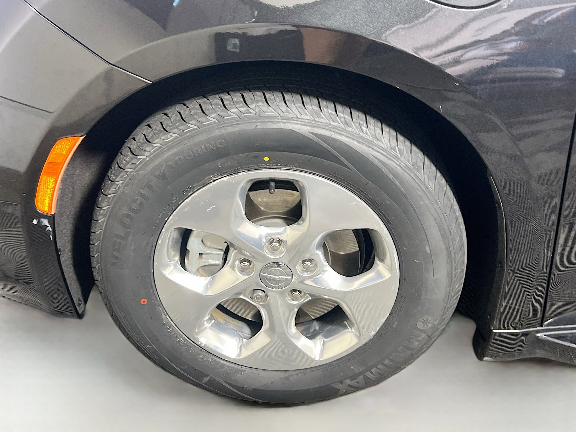 Used 2020 Chrysler Pacifica Touring-L w/ Premium Audio Group image 13