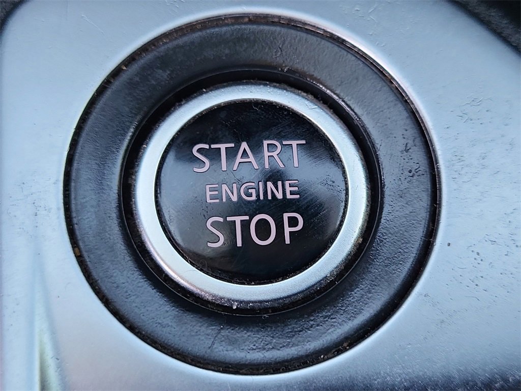 Used 2020 Nissan Sentra S image 25