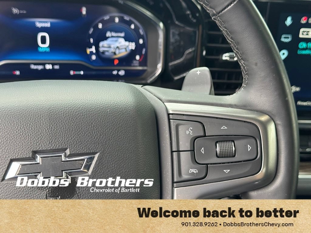 Used 2025 Chevrolet Silverado 1500 RST AWD/4WD image 19