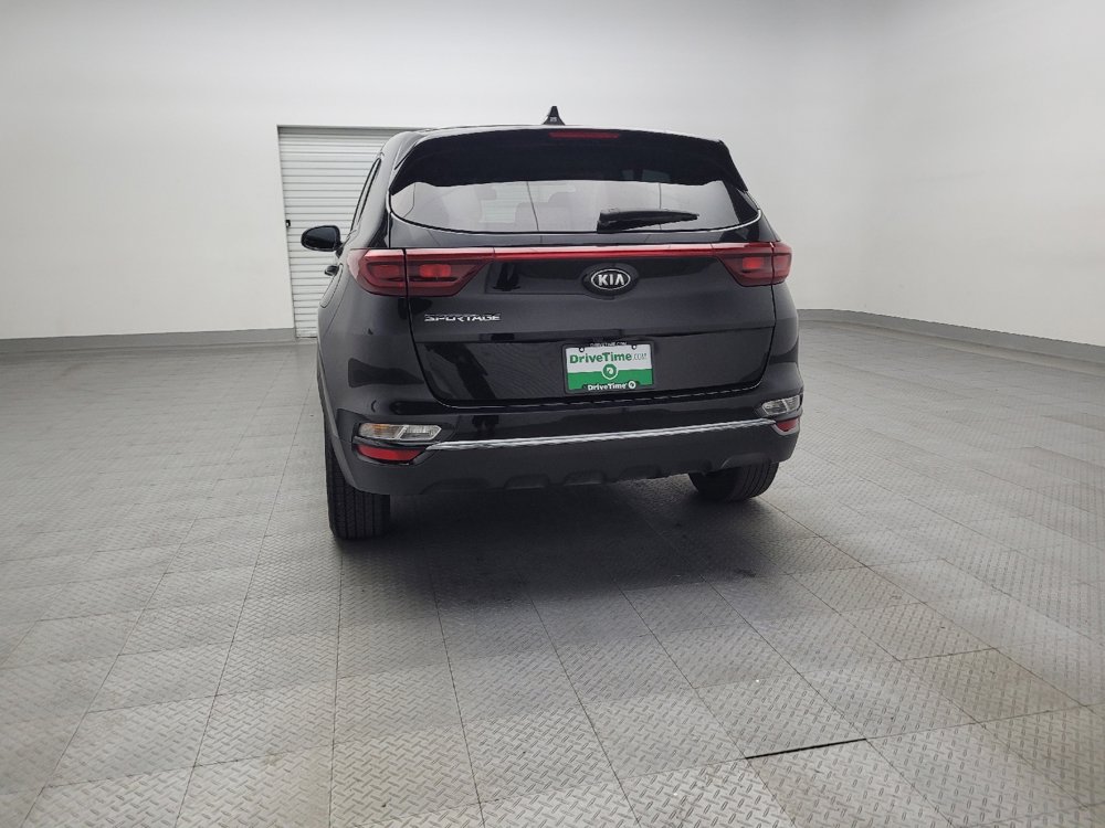 Used 2022 Kia Sportage LX image 6