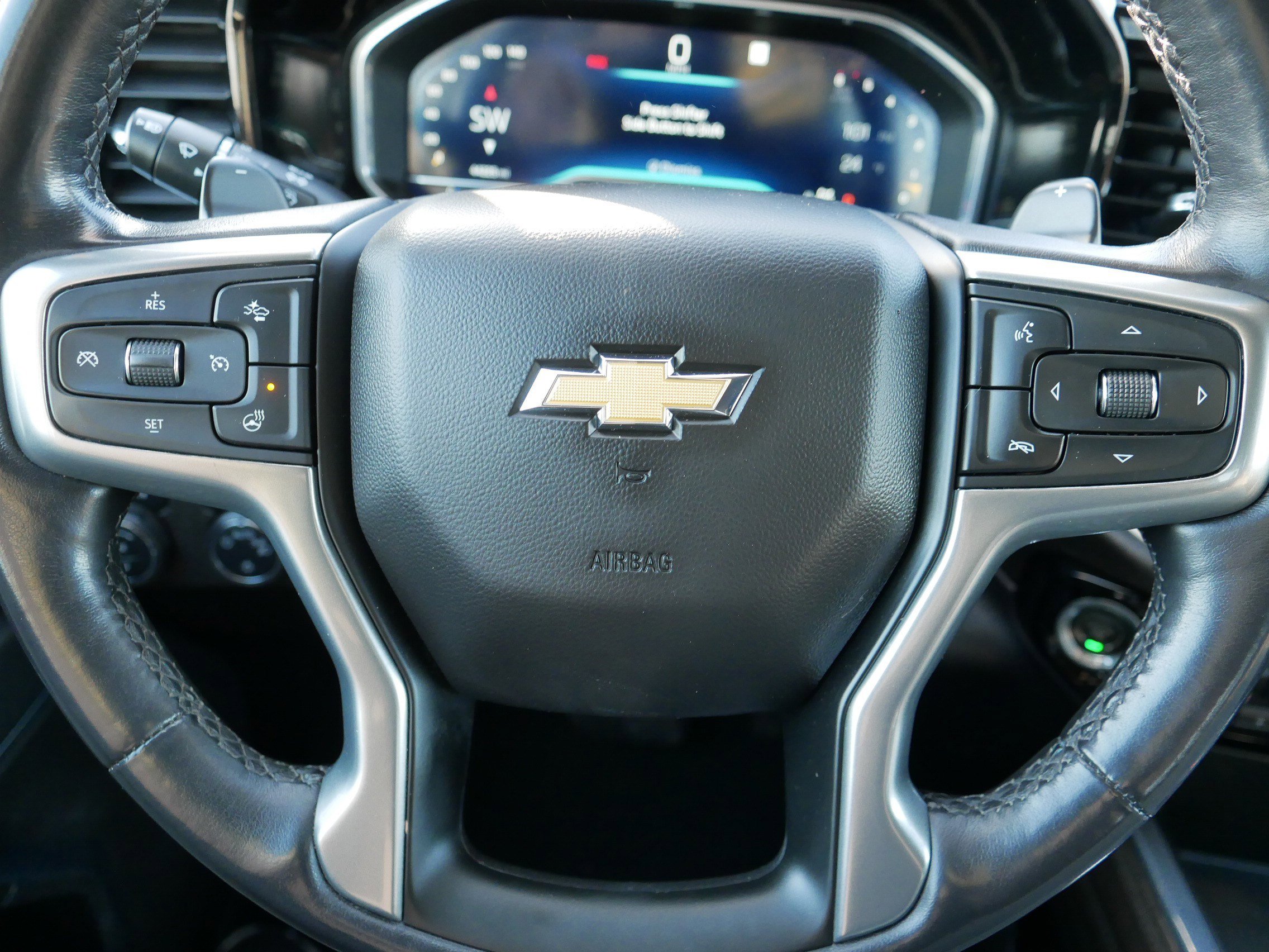 Used 2022 Chevrolet Silverado 1500 LT w/ LPO, Chrome Package image 25