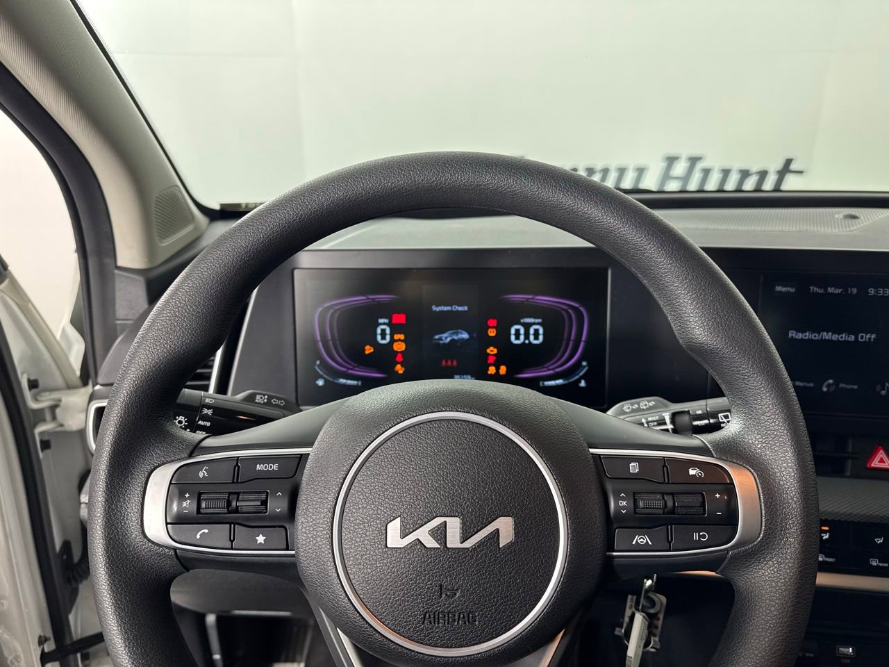 Used 2024 Kia Sportage LX image 19