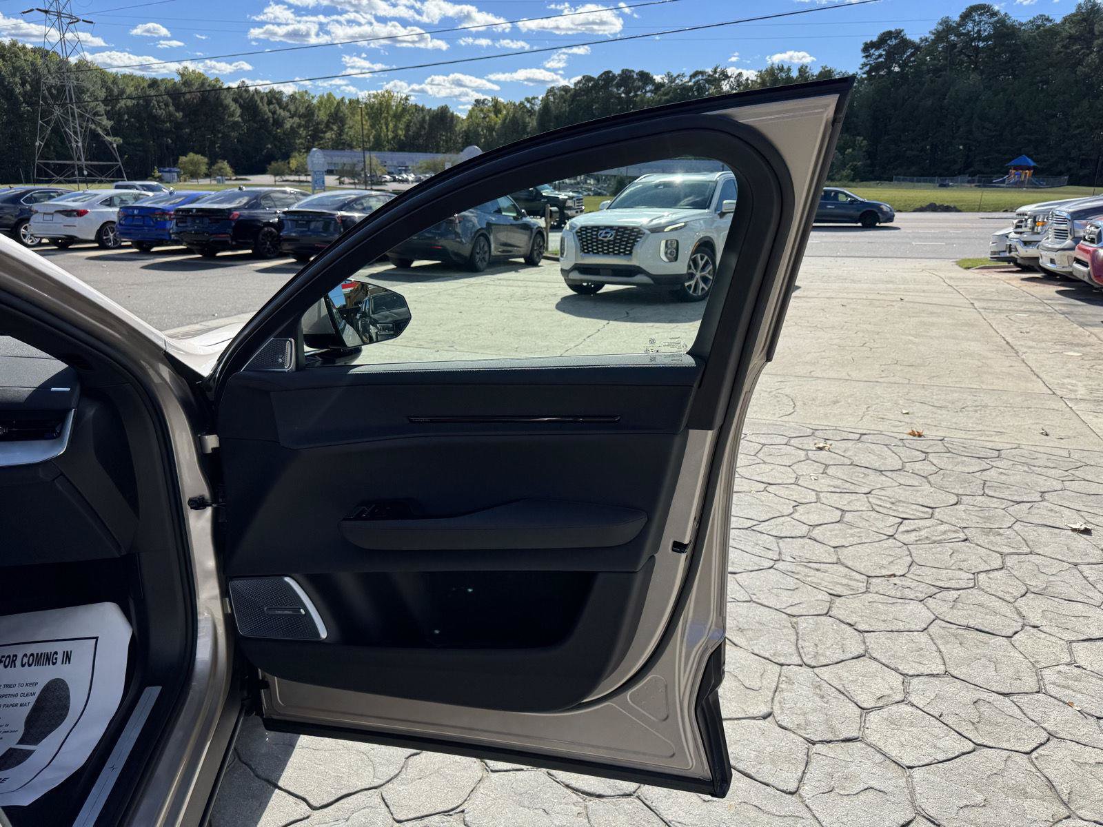 Used 2025 Polestar Polestar 3 w/ Plus Pack RWD image 18