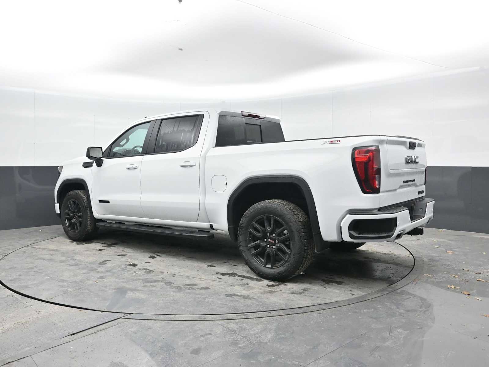 New 2026 GMC Sierra 1500 Elevation w/ Elevation Premium Package AWD/4WD image 2