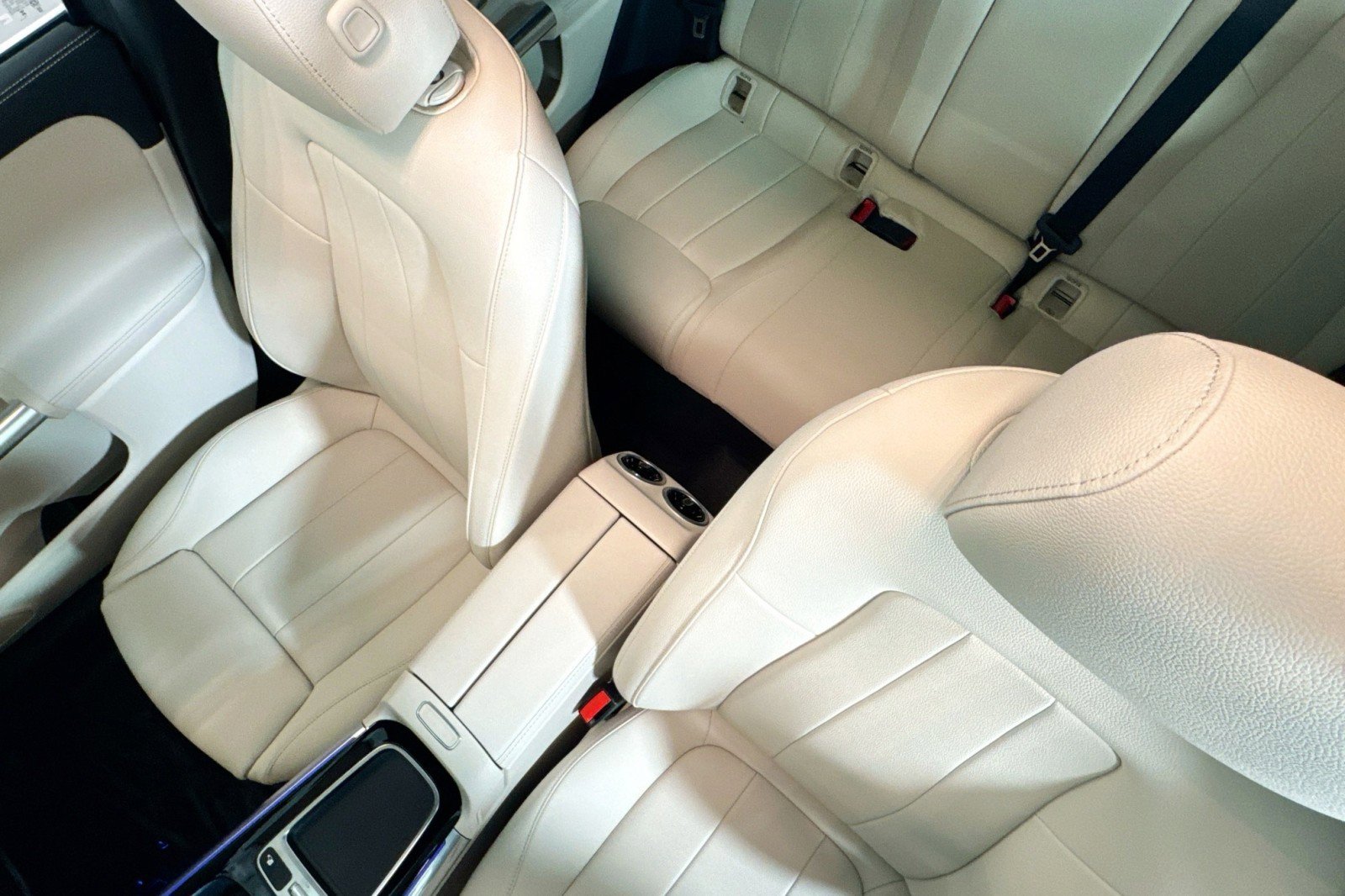 New 2026 Mercedes-Benz GLA 250 image 19