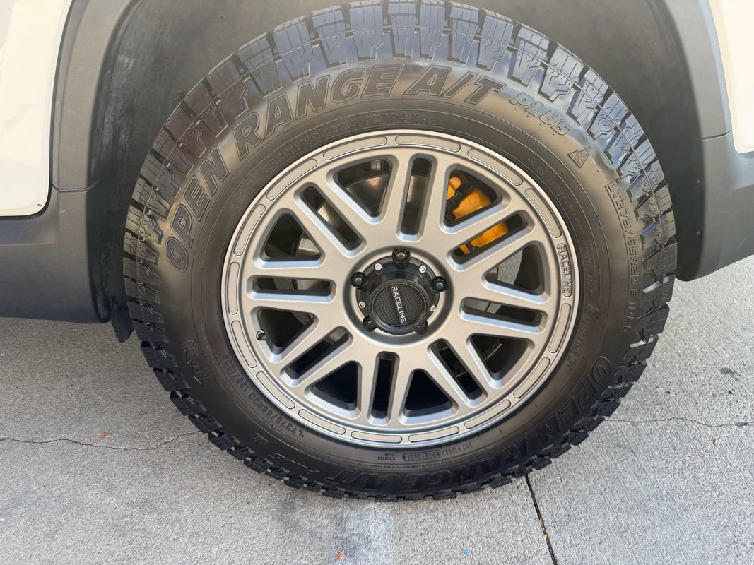 Used 2022 Rivian R1T Adventure AWD/4WD image 43