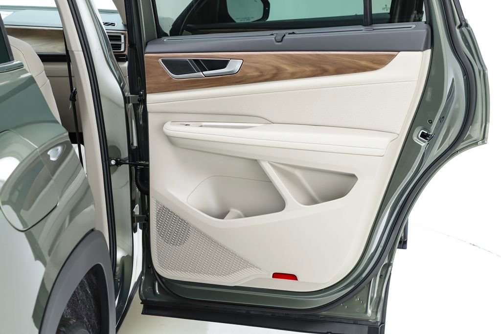 New 2026 Volkswagen Atlas SE image 71