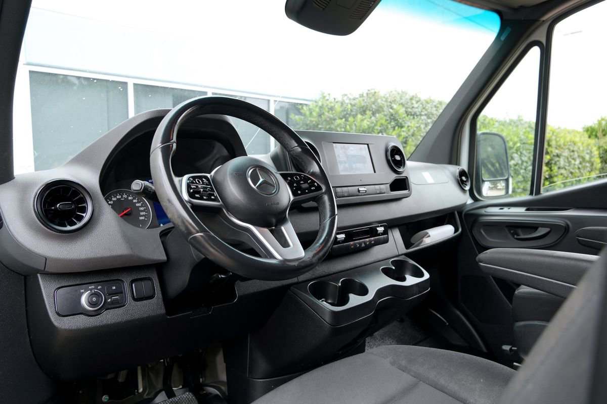 Used 2022 Mercedes-Benz Sprinter 1500 image 5