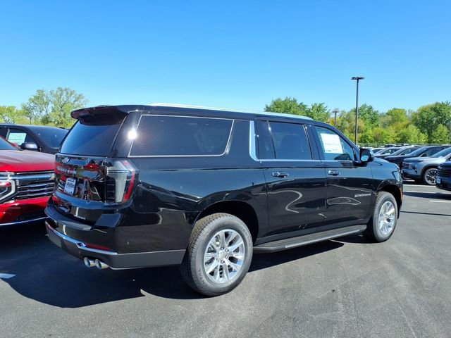 New 2026 Chevrolet Suburban Premier w/ Sun And Tow Package AWD/4WD image 3