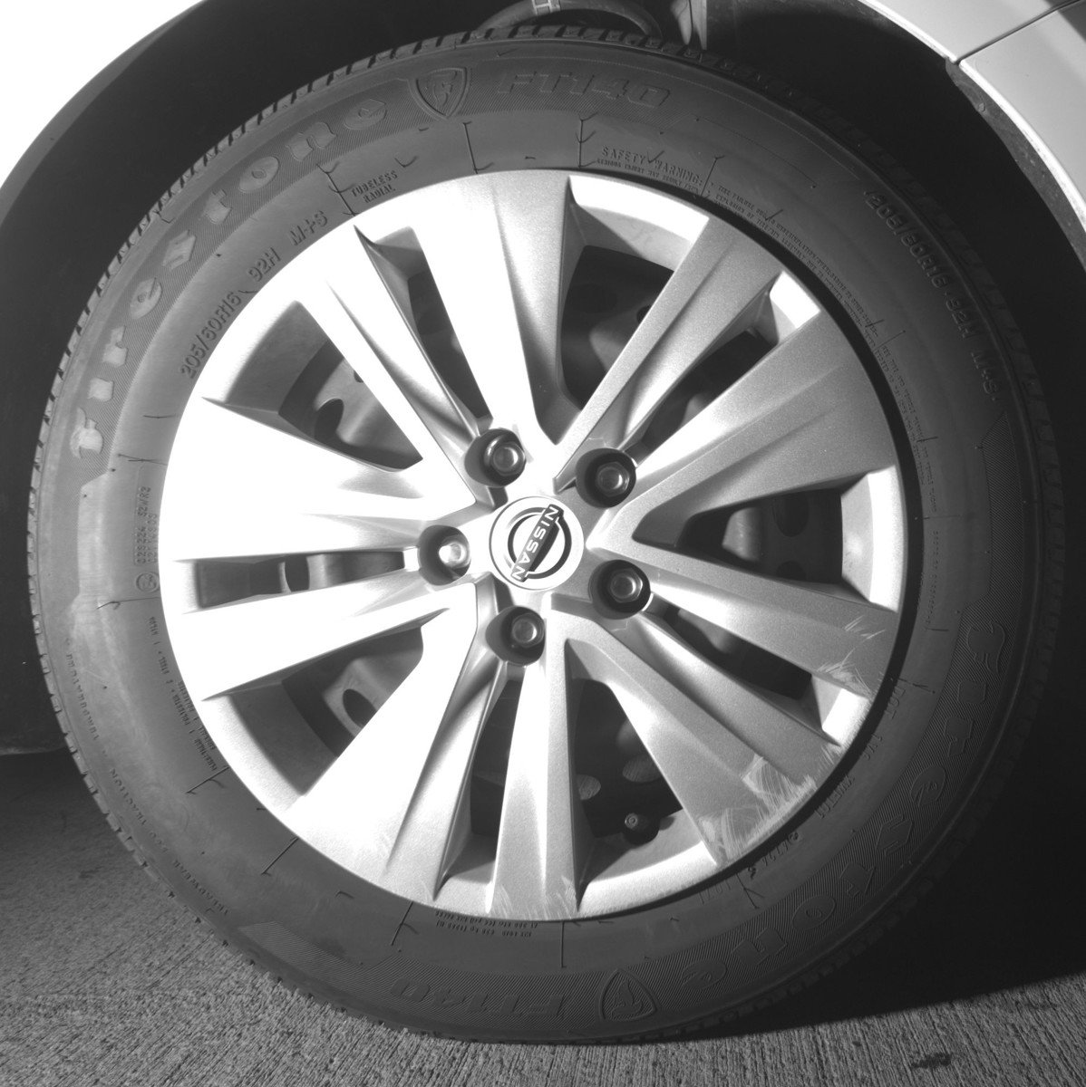 Used 2025 Nissan Sentra S FWD image 13