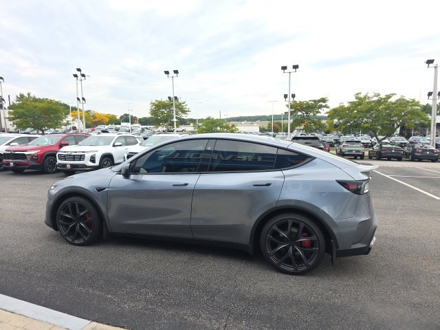 Used 2026 Tesla Model Y Performance AWD/4WD image 5