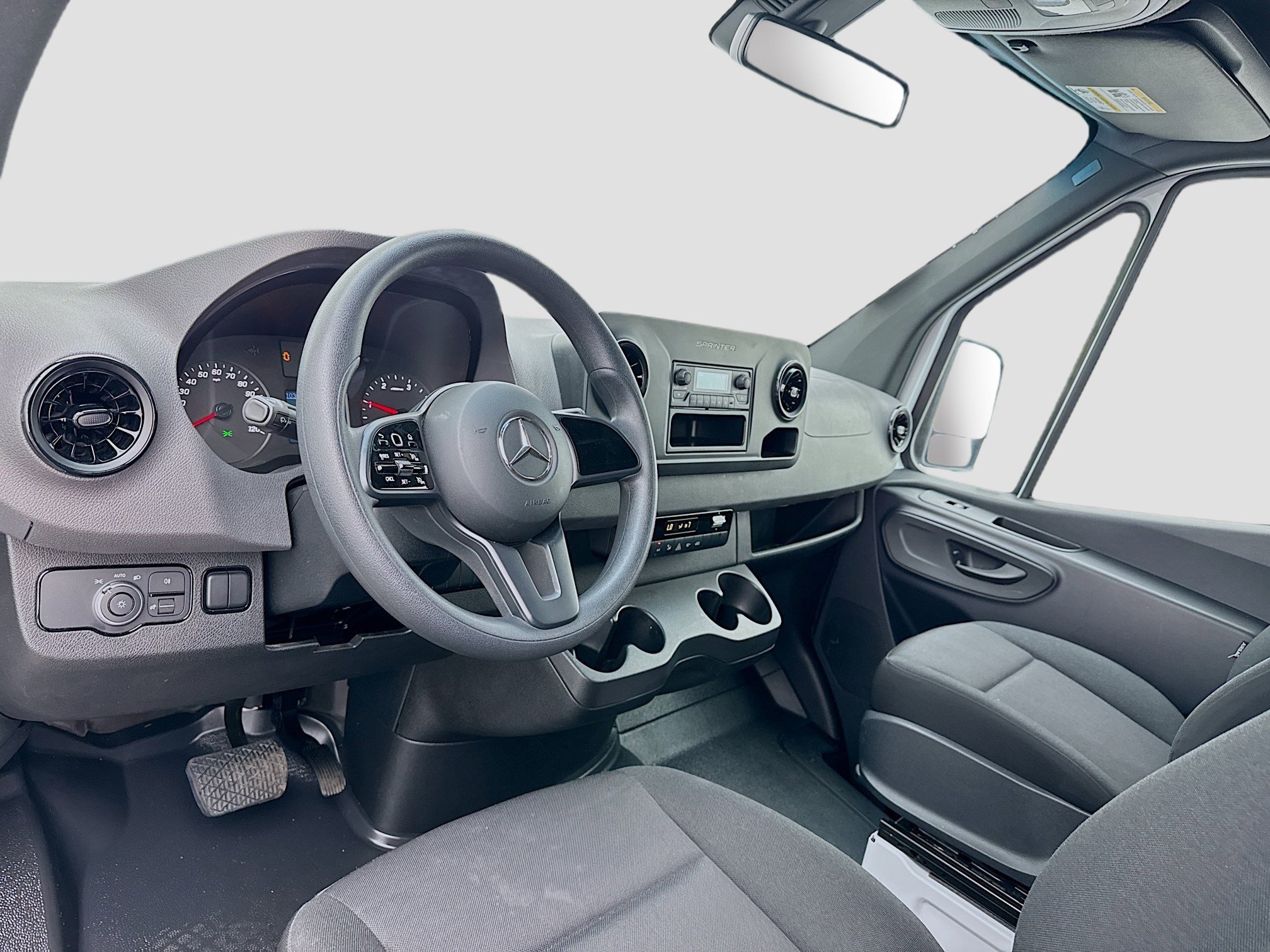 Used 2023 Mercedes-Benz Sprinter 2500 image 7