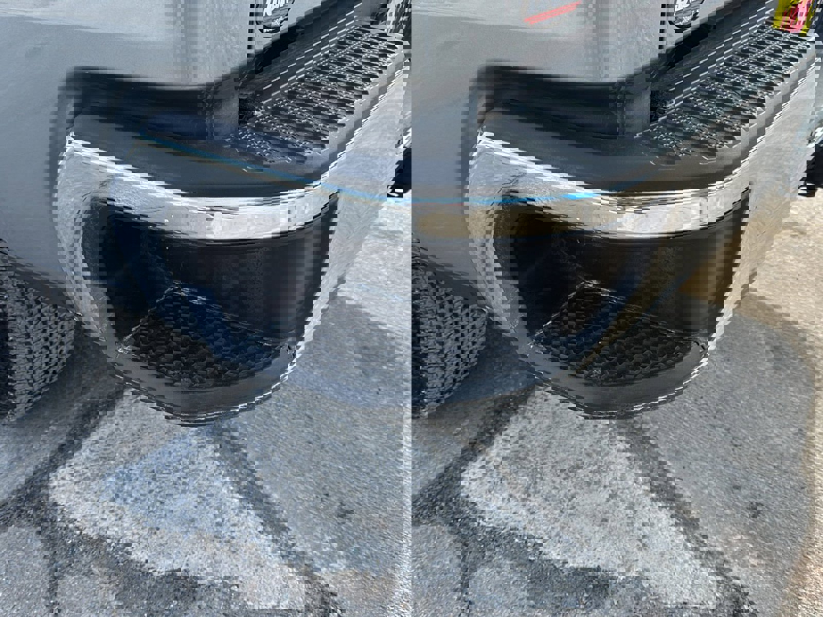 Used 2025 Chevrolet Silverado 1500 LT image 39