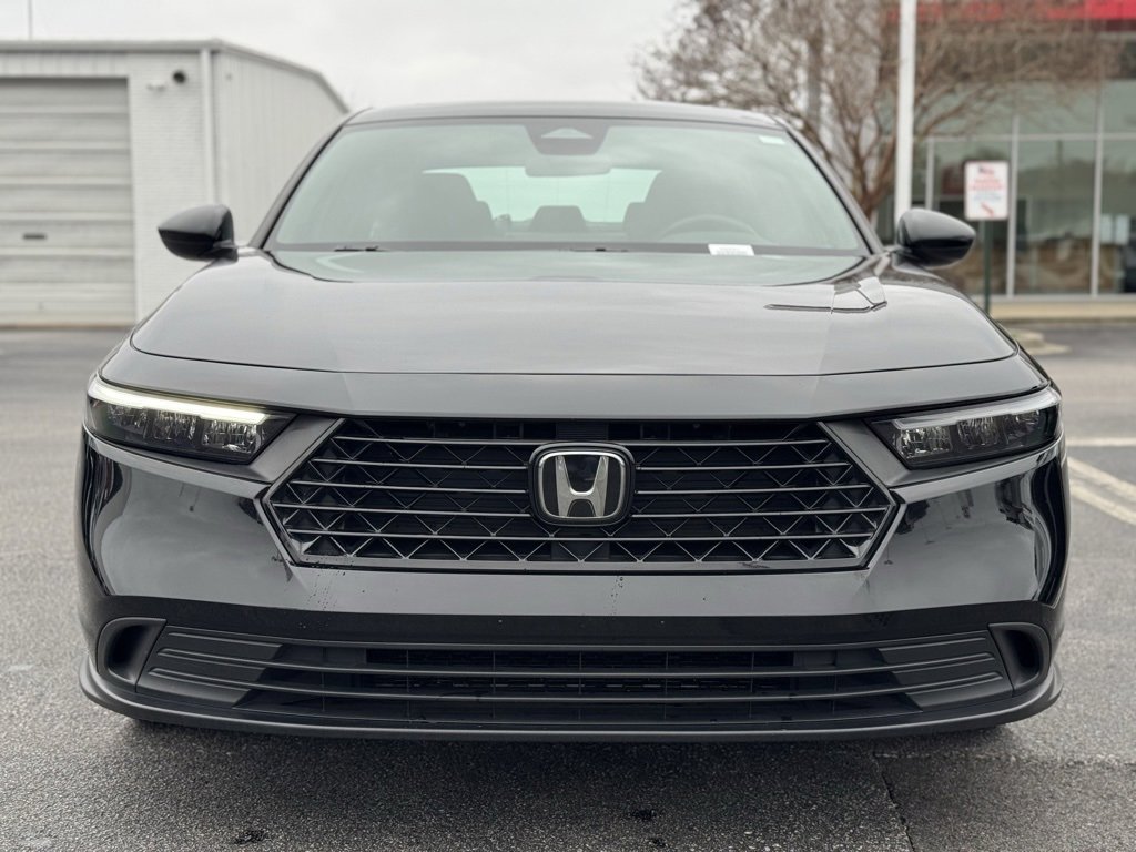 Used 2024 Honda Accord Sport image 4