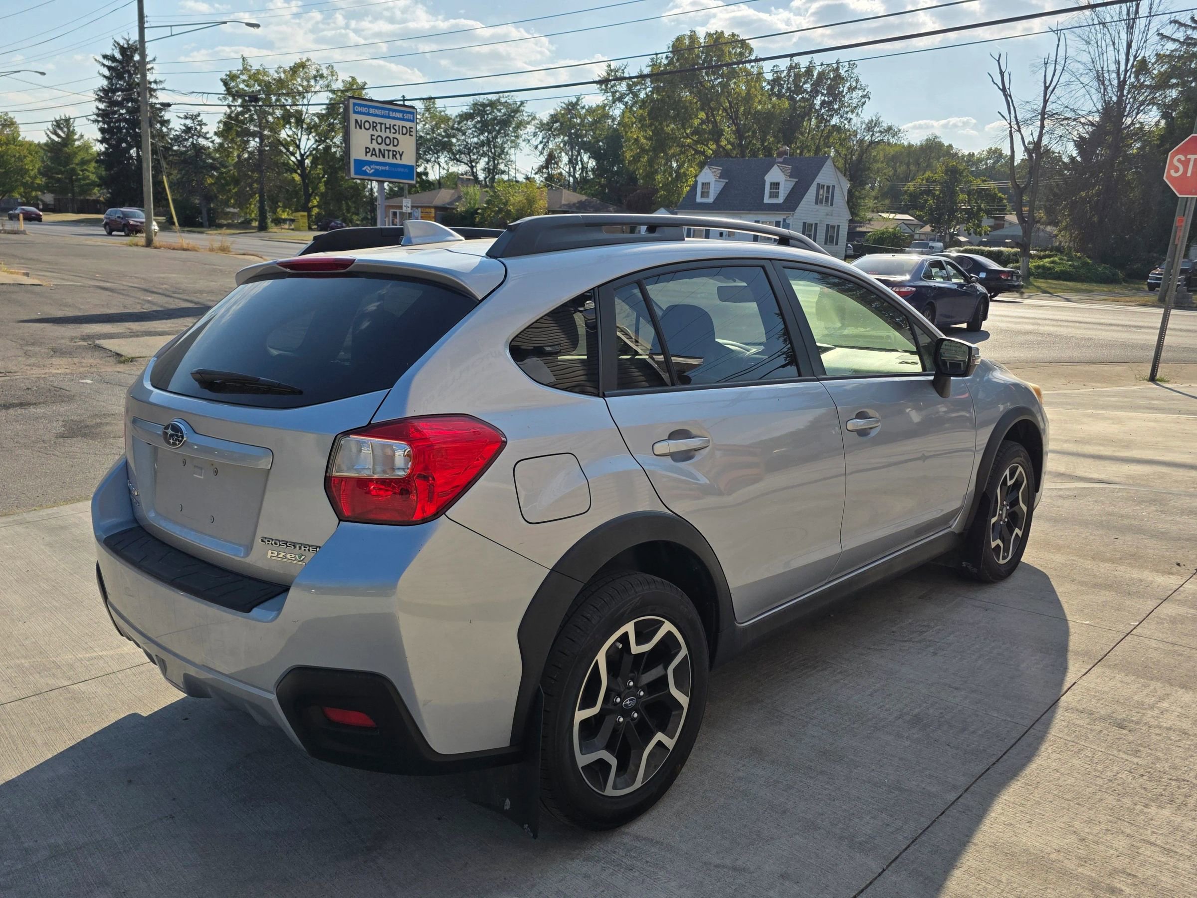 Used 2017 Subaru Crosstrek 2.0i Limited w/ Popular Package #2 image 30