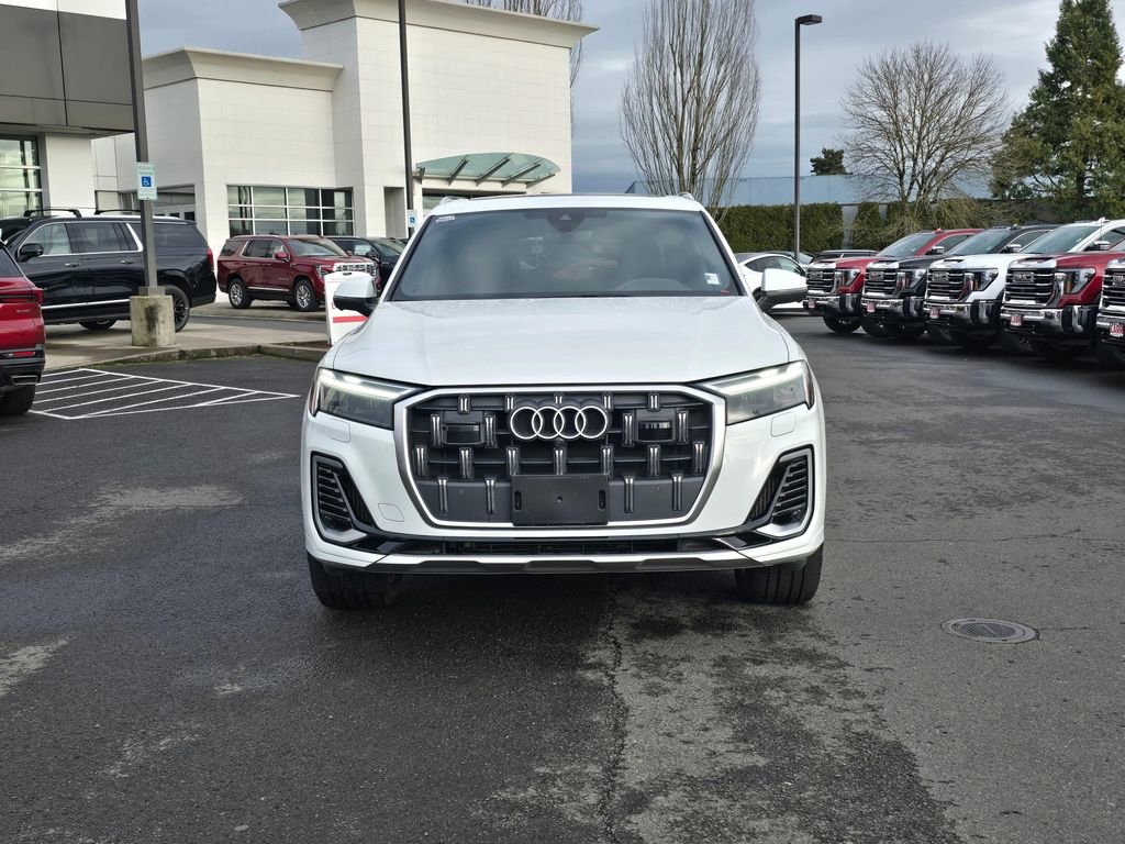 Used 2025 Audi Q7 3.0T Premium Plus image 8
