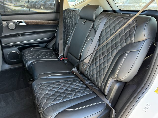 Used 2023 Genesis GV80 3.5T w/ Prestige Matte Package image 14