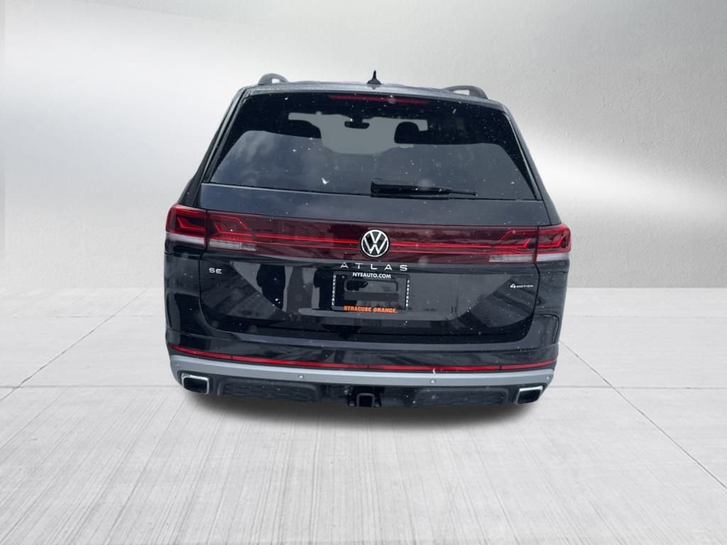New 2026 Volkswagen Atlas Peak Edition image 4