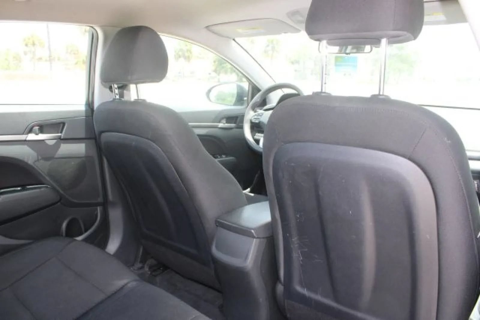 Used 2020 Hyundai Elantra SEL w/ Cargo Package (C1) FWD image 31