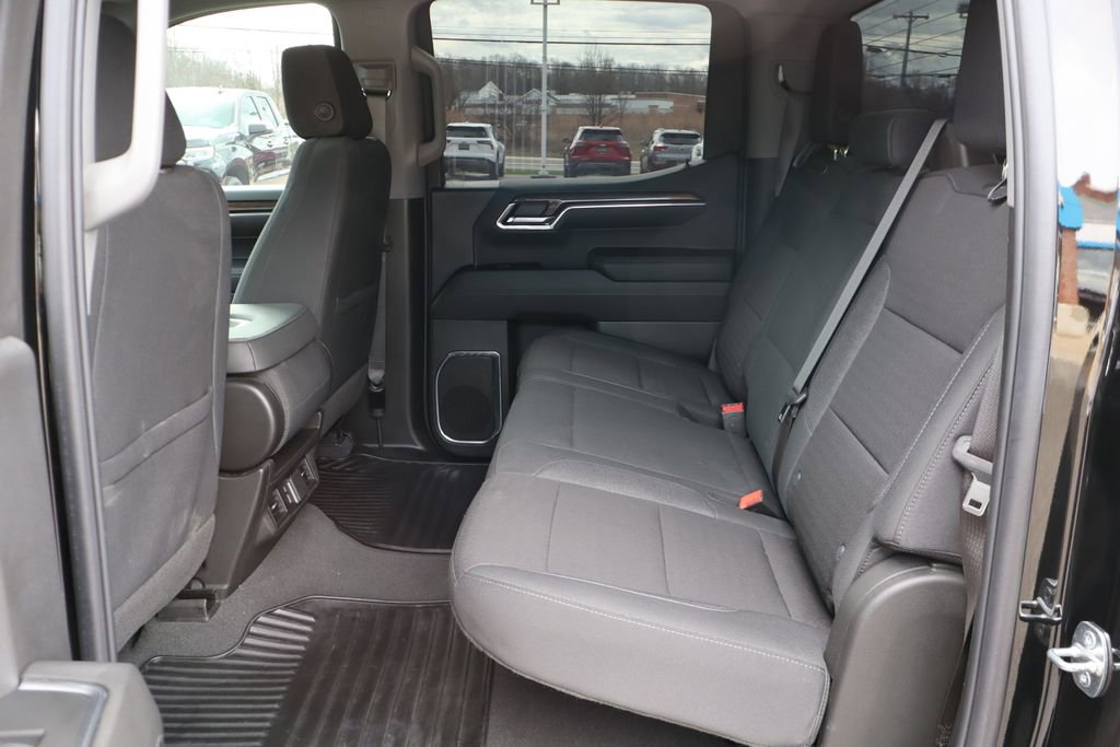 Used 2024 Chevrolet Silverado 1500 LT image 37