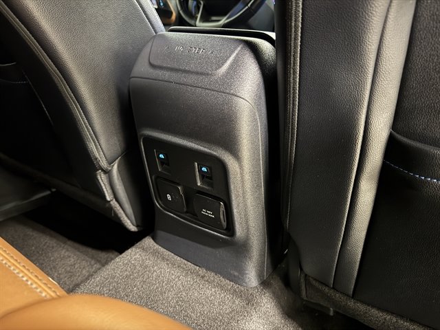 Used 2021 Ford Bronco Outer Banks AWD/4WD image 17
