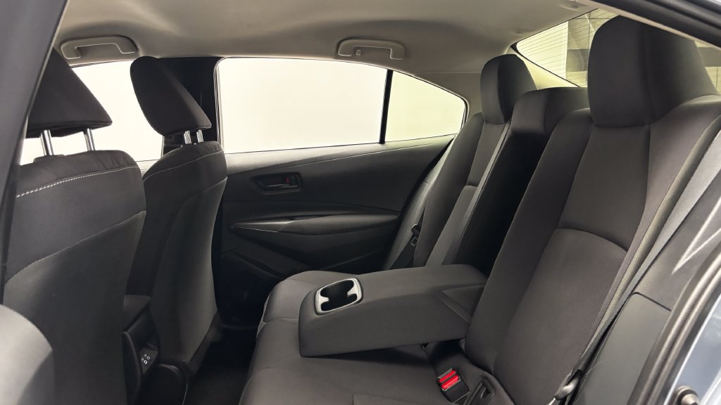 Certified 2024 Toyota Corolla LE AWD/4WD image 34