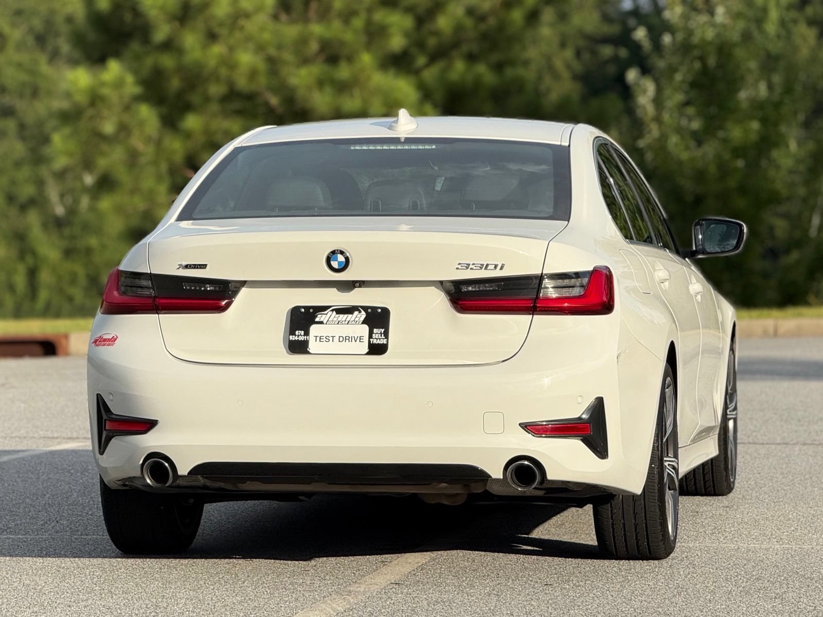 Used 2021 BMW 330i xDrive Sedan w/ Premium Package AWD/4WD image 7