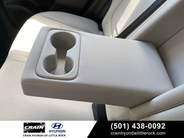 Used 2025 Hyundai Tucson SE image 28
