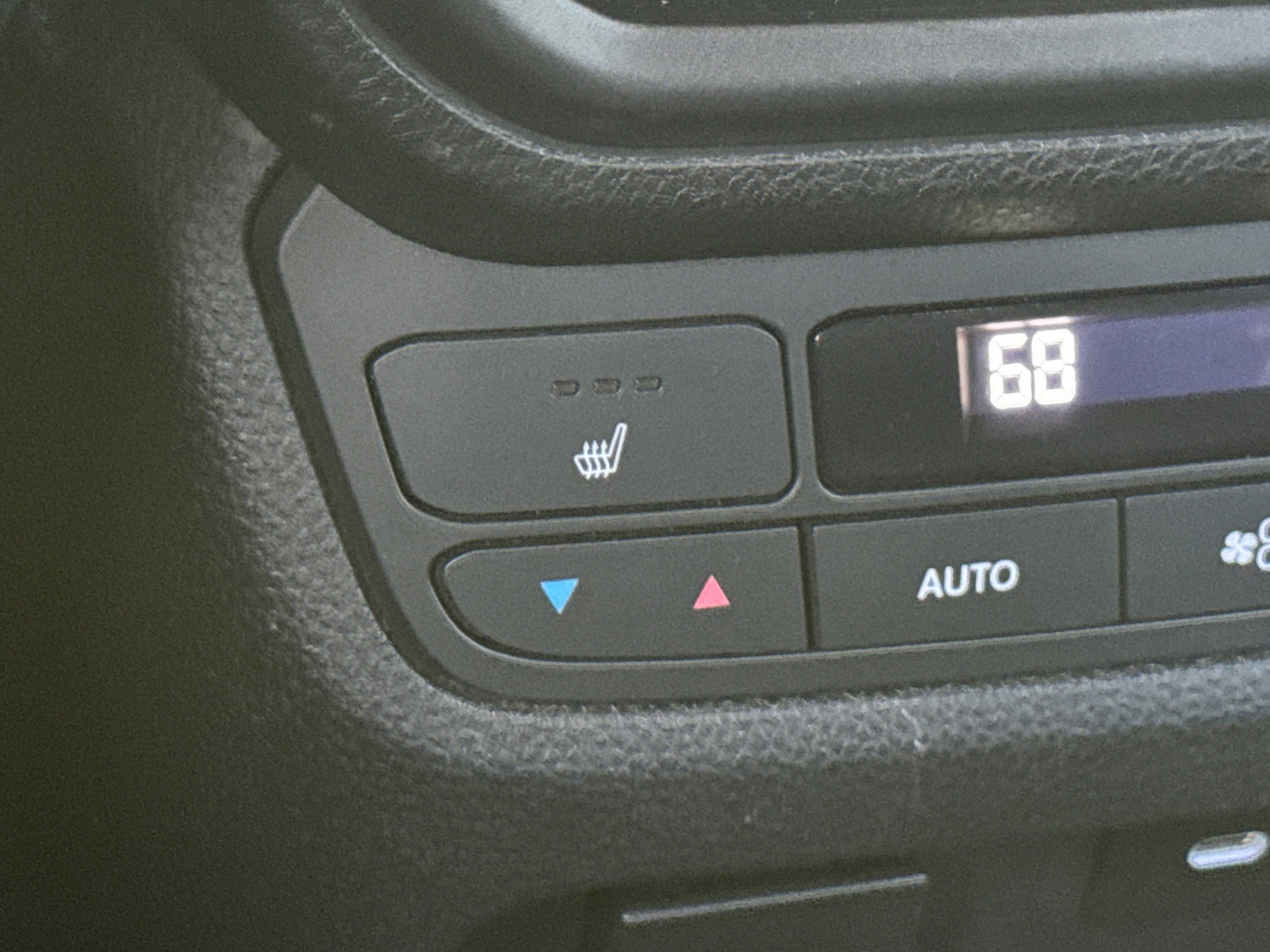 Used 2025 Honda Pilot Black Edition image 21