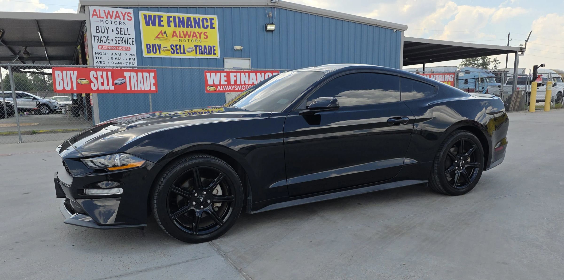 Used 2019 Ford Mustang Coupe w/ Black Accent Package