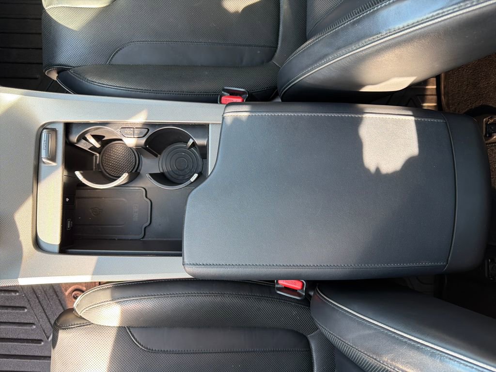 Used 2021 Hyundai Palisade Limited w/ Cargo Package image 29