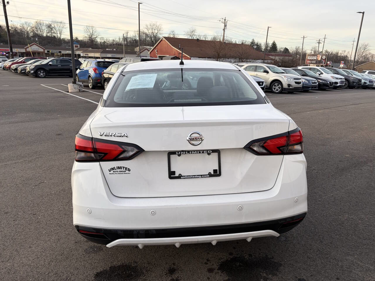 Used 2021 Nissan Versa S image 7
