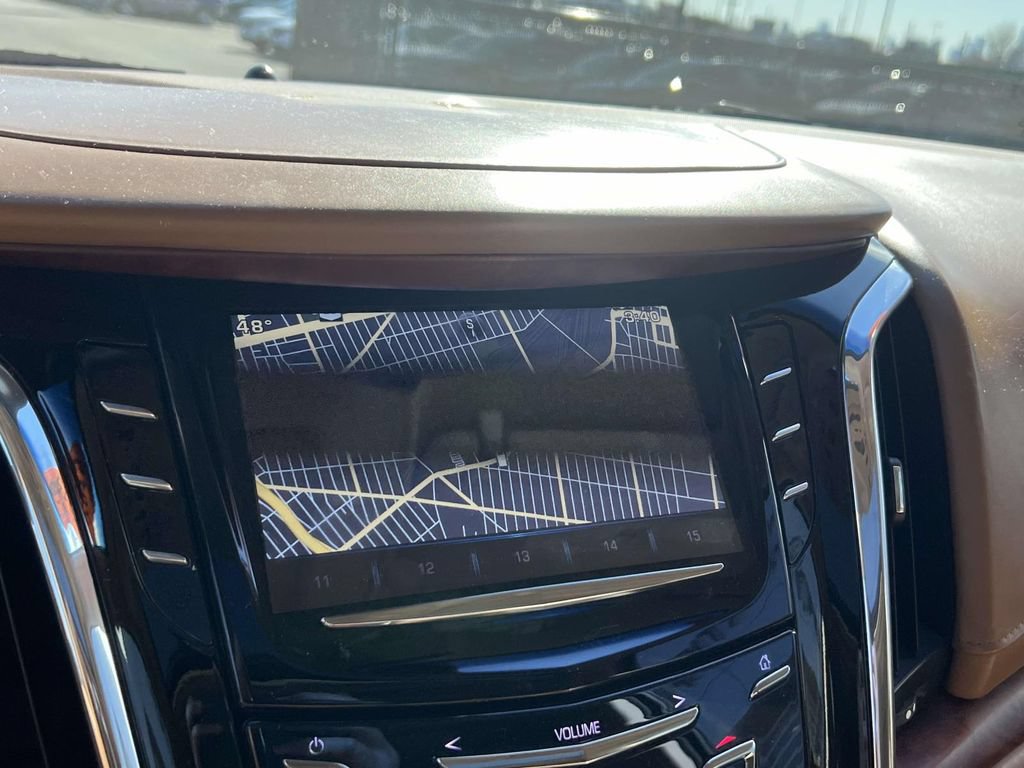 Used 2015 Cadillac Escalade ESV Platinum AWD/4WD image 28