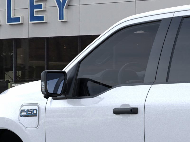 New 2025 Ford F150 Lightning XLT image 13