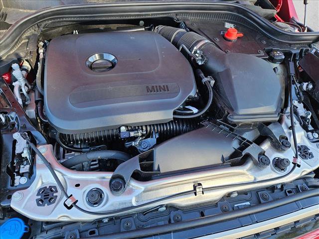 Used 2025 MINI Cooper 2-Door Hardtop image 21