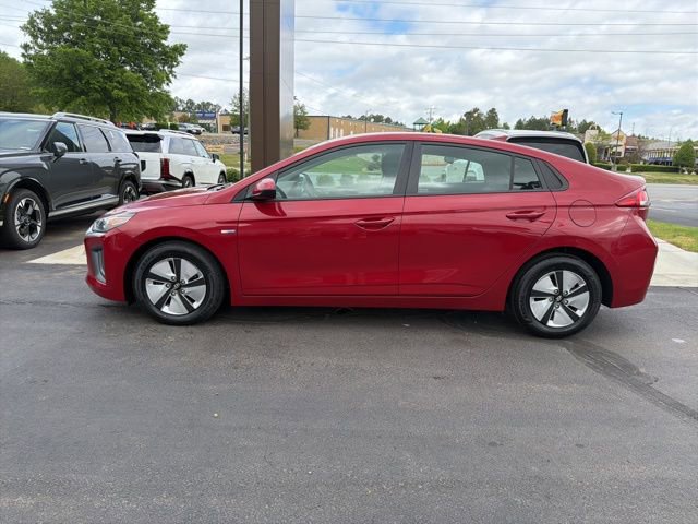 Used 2020 Hyundai Ioniq Blue FWD image 4