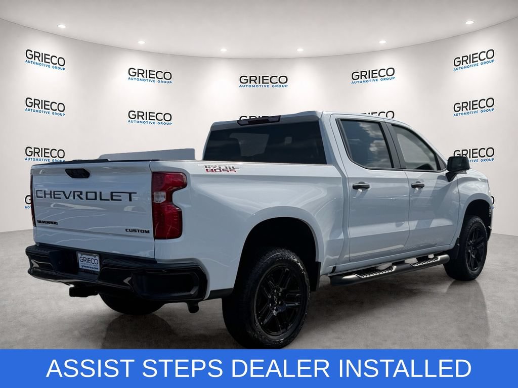 Certified 2024 Chevrolet Silverado 1500 Custom Trail Boss w/ Turbomax Blackout Package AWD/4WD image 7