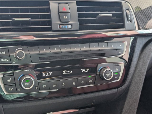 Used 2018 BMW M4 Convertible image 18