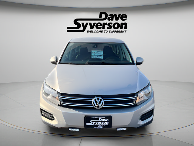 Used 2013 Volkswagen Tiguan S AWD/4WD image 2