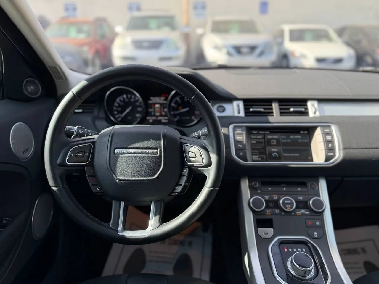 Used 2015 Land Rover Range Rover Evoque Pure image 31