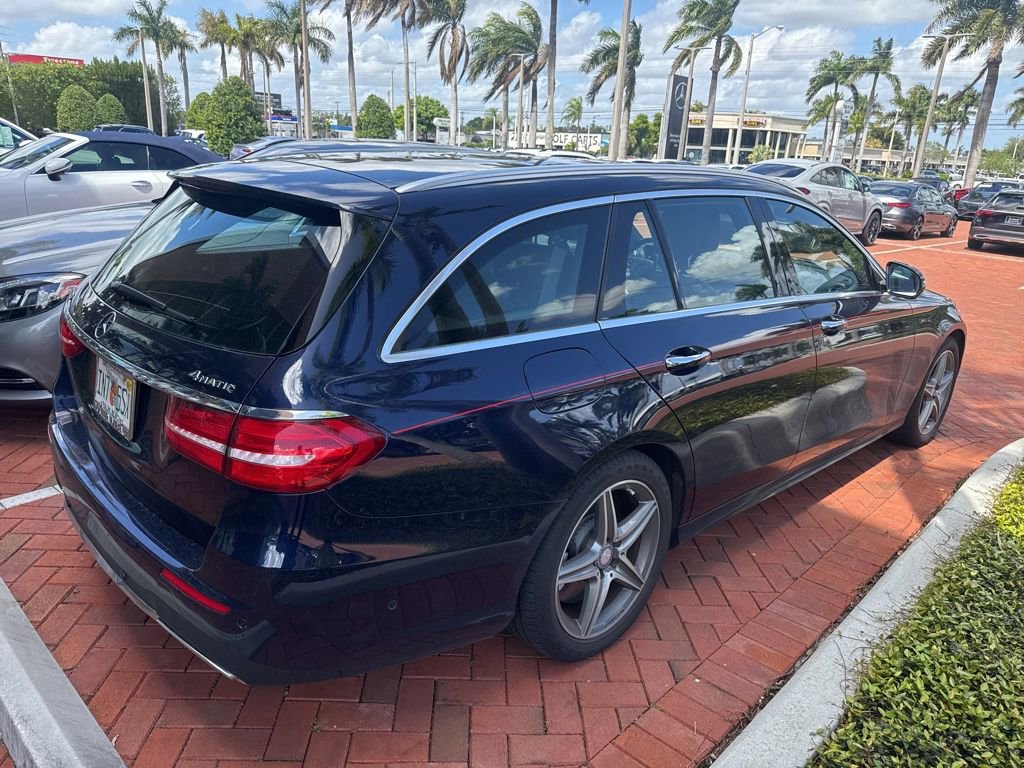 Used 2017 Mercedes-Benz E 400 E 400 image 10