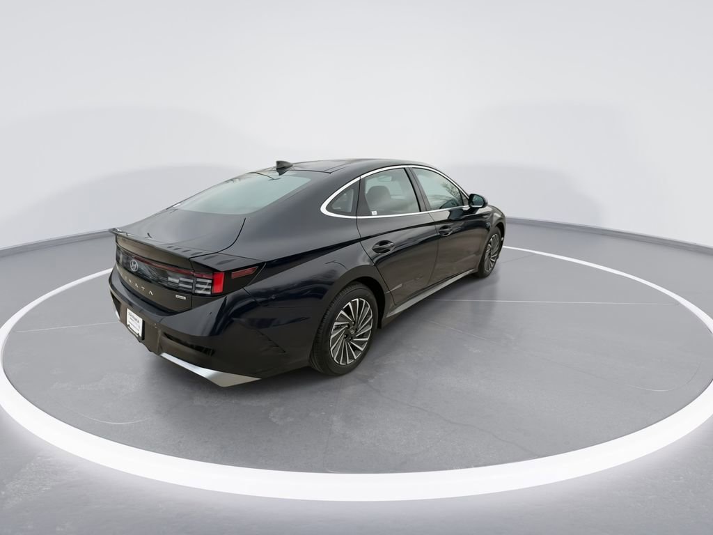 New 2026 Hyundai Sonata SEL FWD image 8